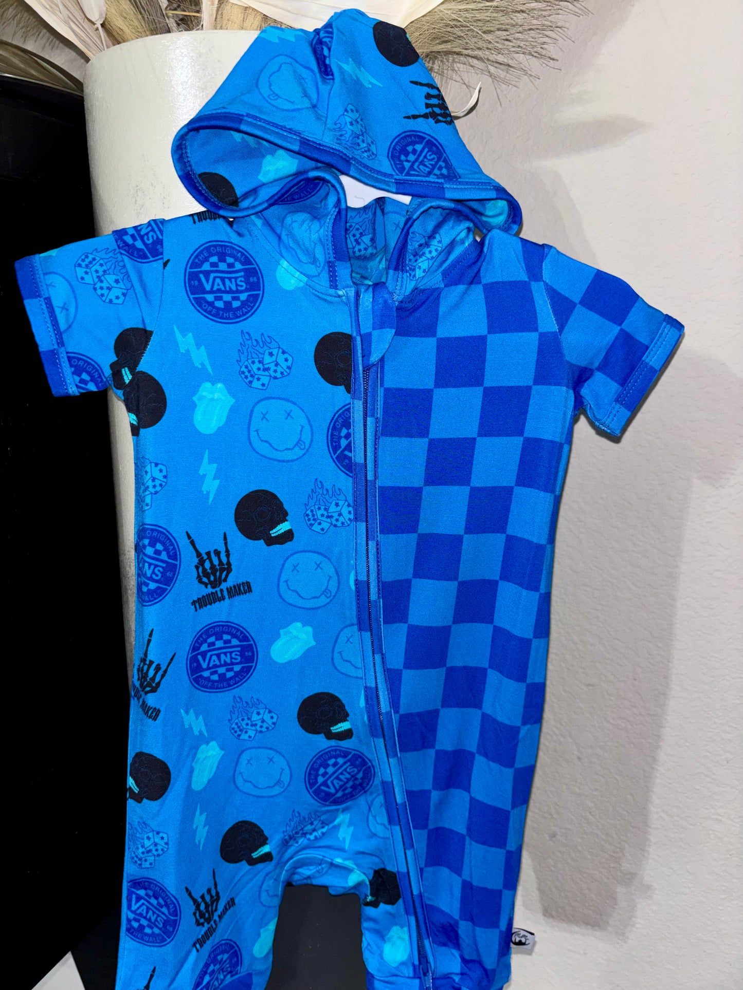 Icey Trouble Maker hooded shortie RTS