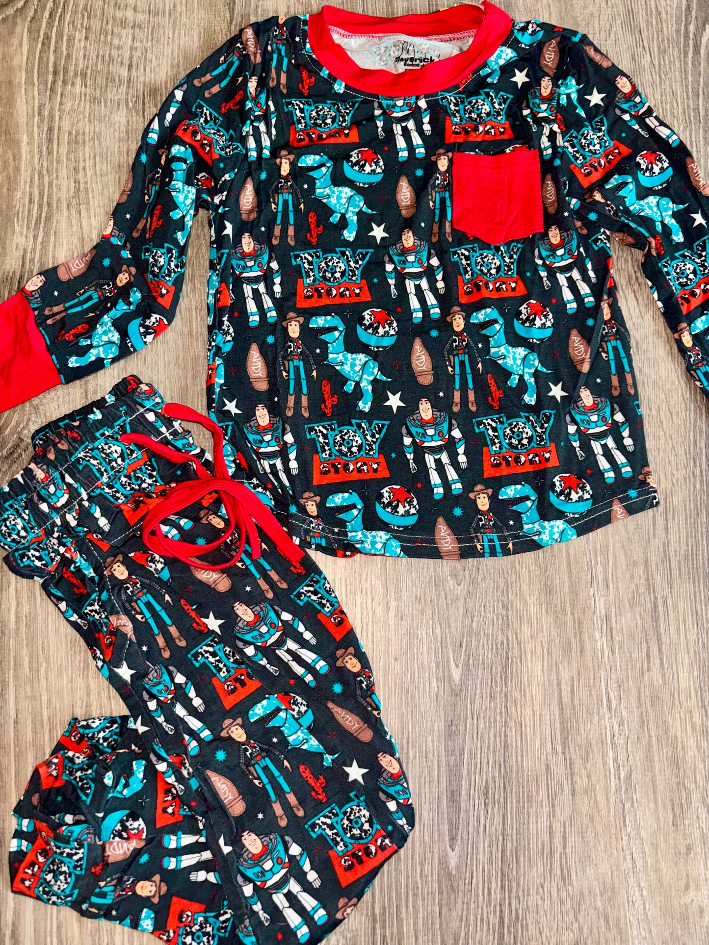 Reach for the Sky long sleeve pocket tee and Joggers set RTS