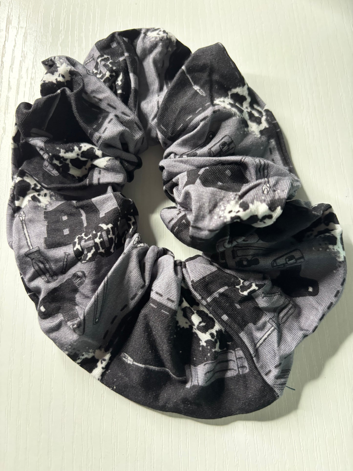Blue collar oversized bamboo scrunchie
