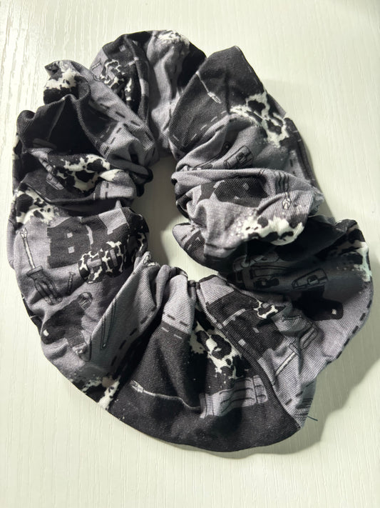 Blue collar oversized bamboo scrunchie