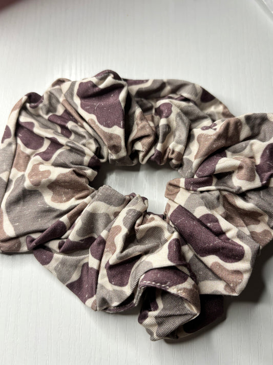 Camo oversized bamboo scrunchie