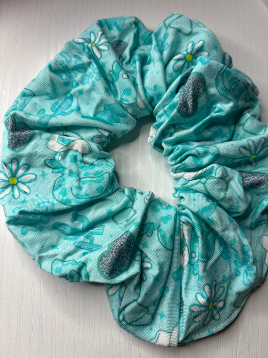 Western Ducks oversized bamboo scrunchie